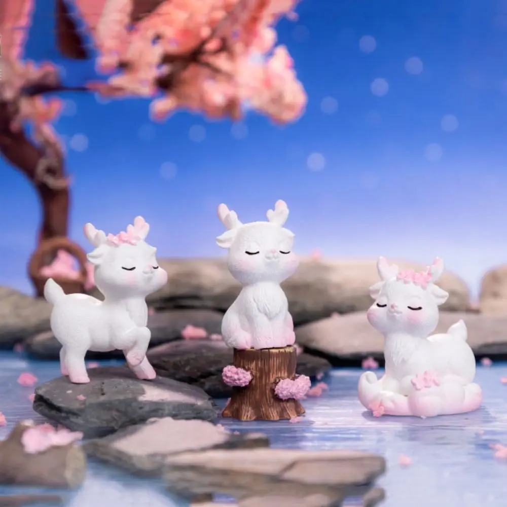 

Decorative Mini Pink Deer Statue Cute Pink Deer Miniatures Fruit Baskets Statue Resin Pink Deer Micro Landscape