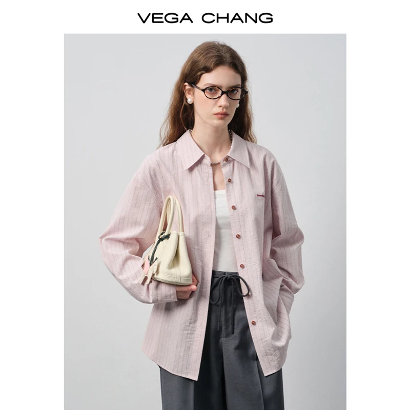 Camisa Vega Chang de manga comprida para mulheres, novo estilo outono e inverno, lapela, listras finas, camisa casual, solta e versátil