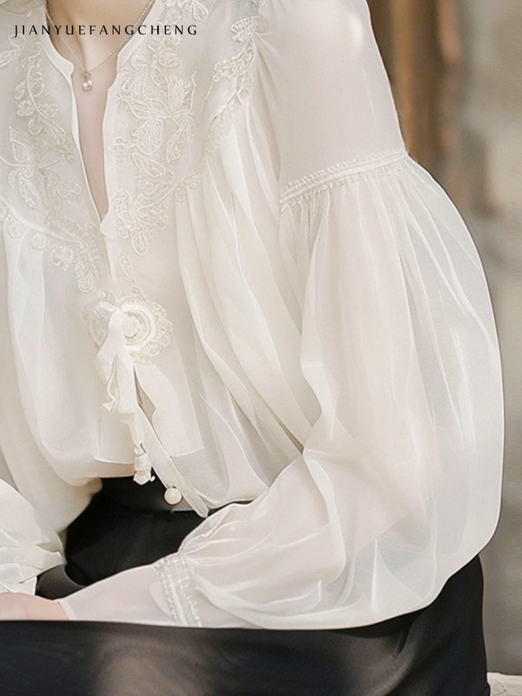 Fashion Lantern Sleeve Embroidered White Chiffon Blouse Women Spring Summer Top Lightweight Loose Female Plus Size Elegant Shirt