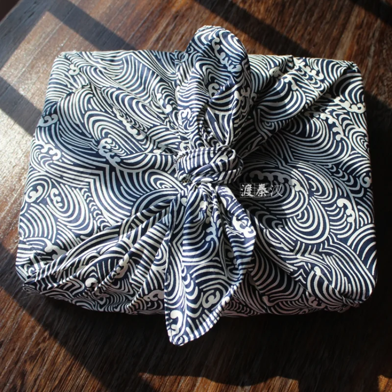 100x100 سنتيمتر Furoshiki التقليدية اليابانية نمط التفاف القماش القطن منشفة مربعة الشكل الجدول حصيرة Tablecloth عيد الميلاد السنة الجديدة