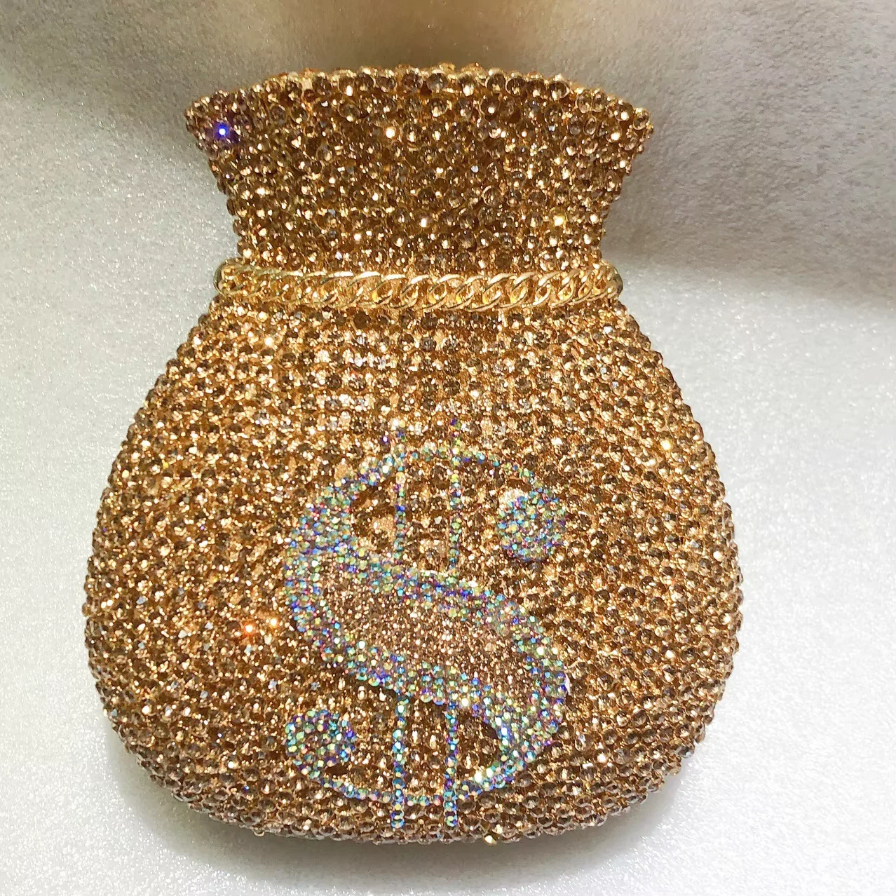 

White Clear Diamond Evening Bag Clutches WHTUOHENG Crystal Weddig Bridal Handbags Luxury Rhinestone Money Bag Dinner PromPurse