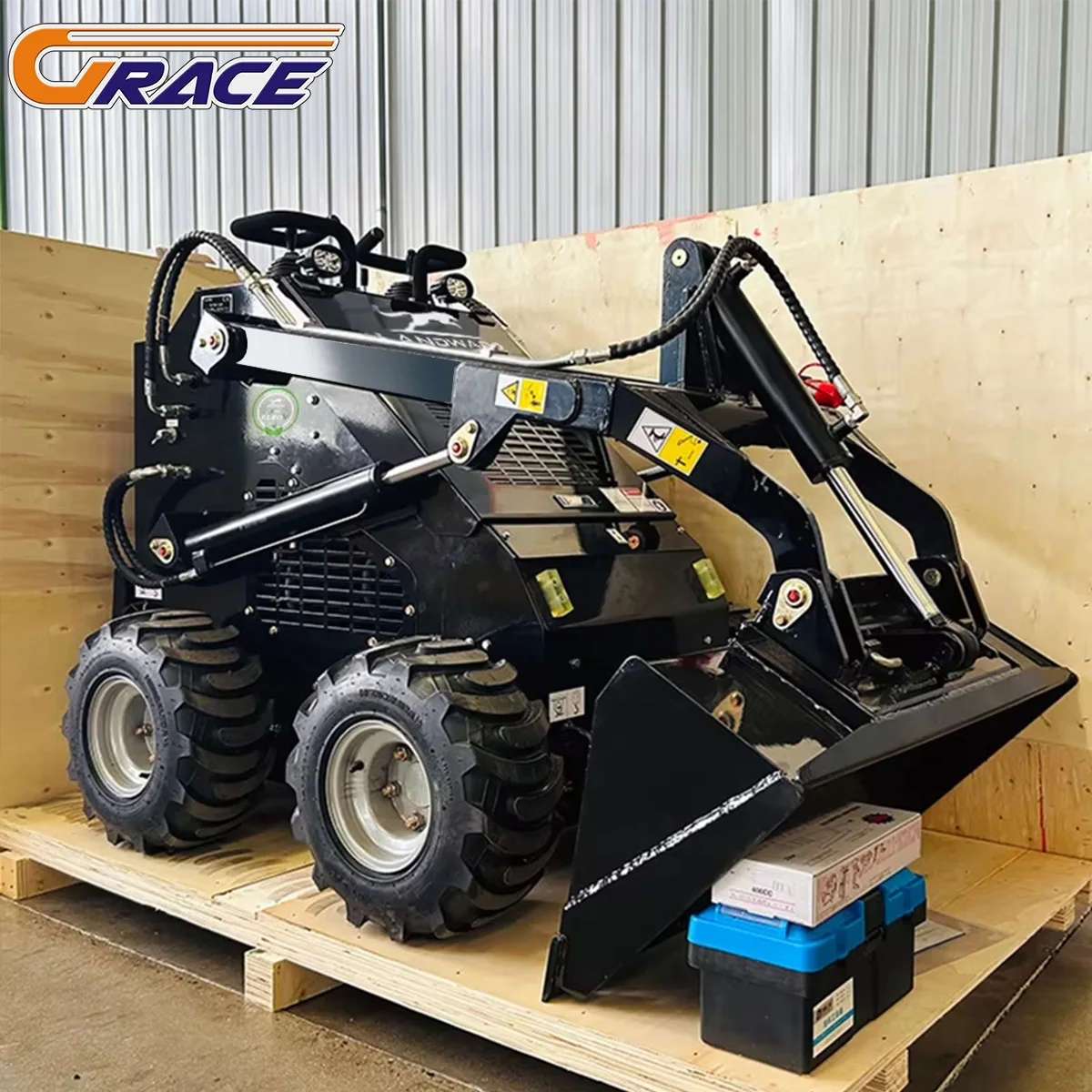 

Горячая продажа, дешевая цена, мини-шлифовальный станок с бортовым поворотом/гусеничный мини-шлифовальный станок для пней для продажи