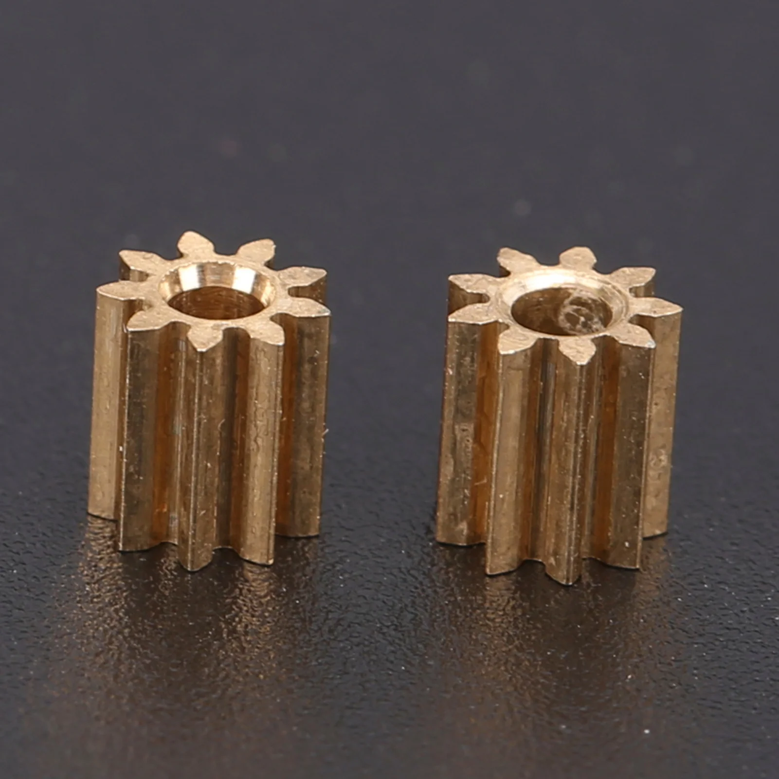 Motor Pinion Gear Brass Gear 9 Teeth Replacement Parts Brass Gear Cogwheel Pinions Engine Gear Drive Gear Pinion Gear