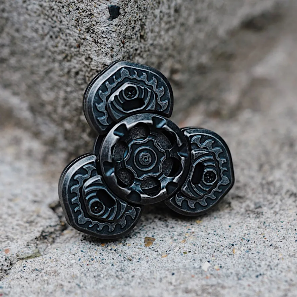 YOLO STUDIO Manibao Three-Bladed Fidget Spinner Open Nail Gyro Stress Relief Toy Fidget Toys For Adults Original Design