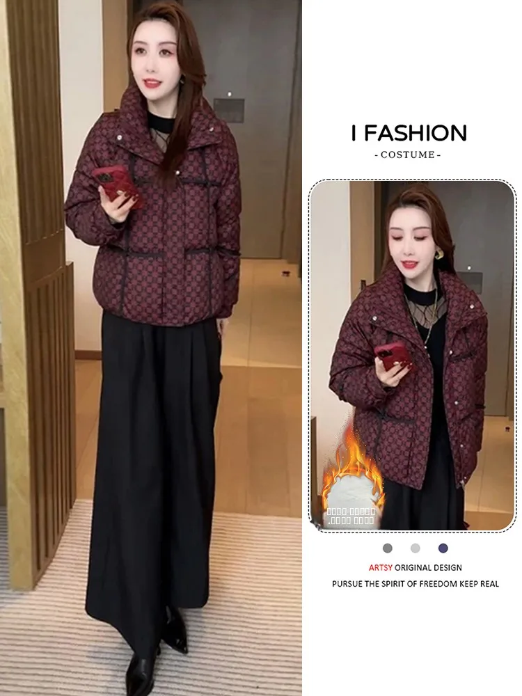 

Модная женская куртка-пуховик в стиле ретро с воротником-стойкой, новинка зимы 2026, повседневная, в корейском стиле, свободного кроя...