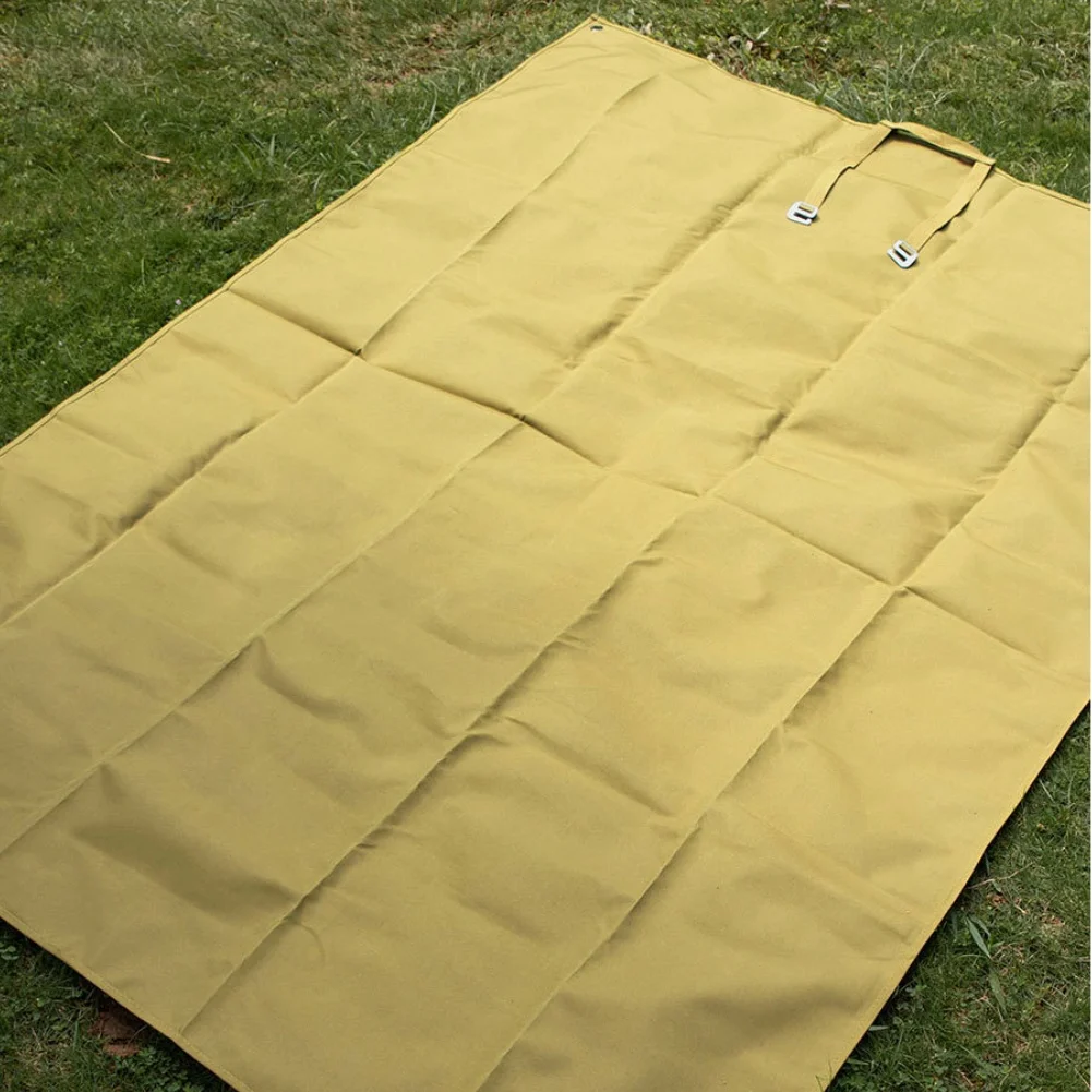 

Outdoor Waterproof Mat with Oxford Cloth Fabric Portable for Camping Beach Picnic Travel and Other Outdoor Uses