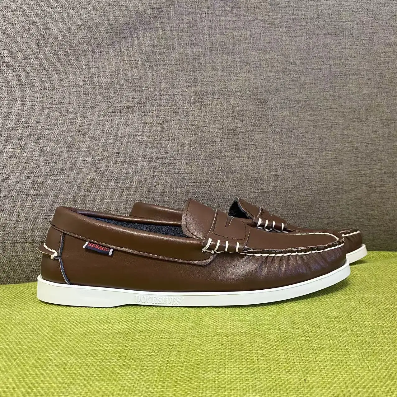 

Men Authentic Sebago Homme Docksides Shoes - Premium Genuine Suede Leather Moc Toe Lace Up Boat Shoes Women AE47