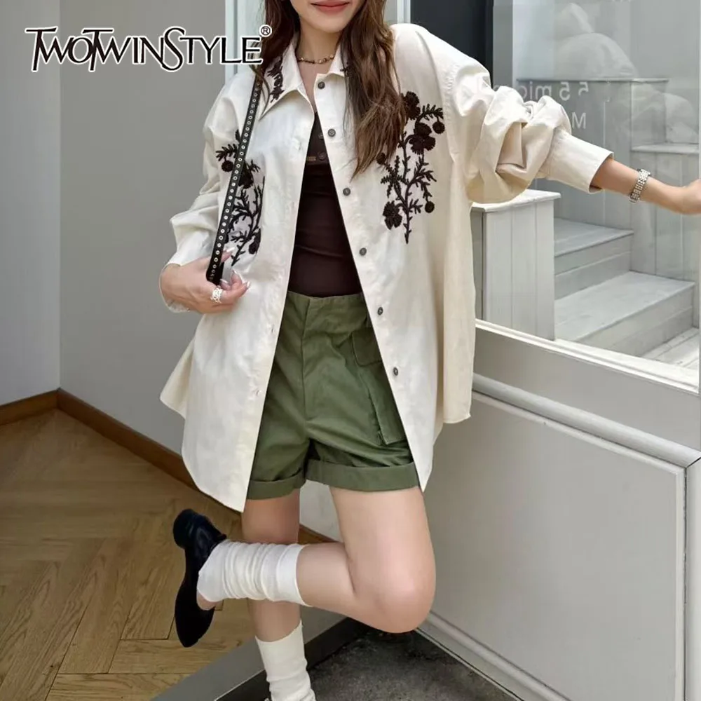 

TWOTWINSTYLE Solid Spliced Embroidery Shirt Female Lapel Long Sleeve Loose Streetwear Women's Shirts Autumn Style Fashion New