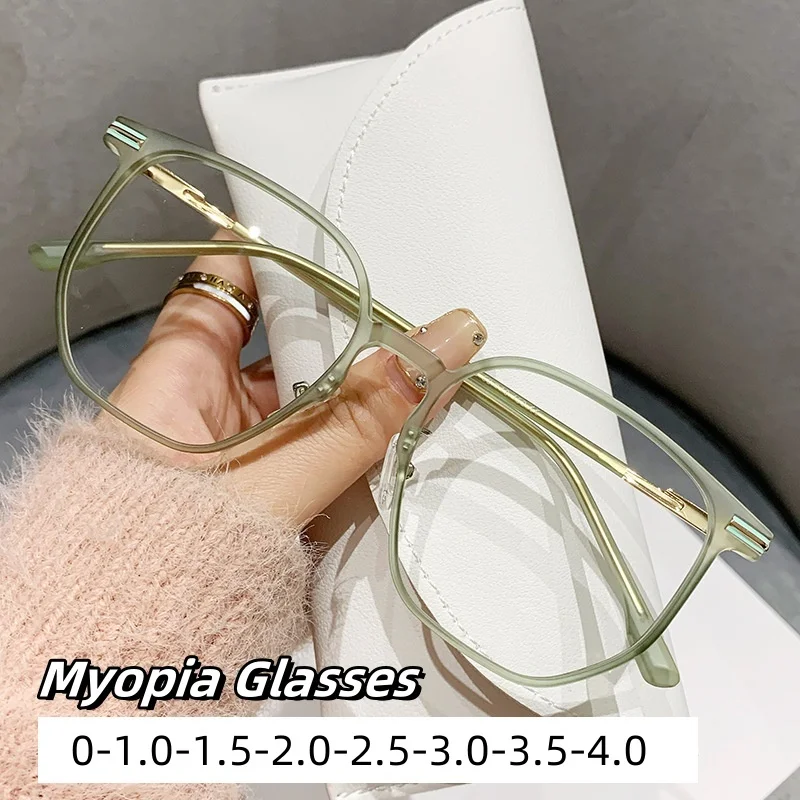 

Oversized Frame Blue Light Blocking Myopia Eyeglasses Men Women Ultra Light Near Sight Glasses Luxury Square Plain Glasses