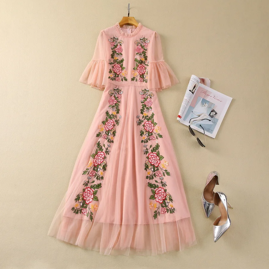 

European and American women's clothes 2024 spring new Flare sleeve Stand collar flower embroidery Fashion pleated dress XXL