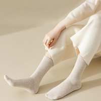 5 Pairs Cotton Spring Fall Mid-Calf White Athletic Casual Socks Girls Warm Socks for Women Ladies Autumn Socks Set High Quality