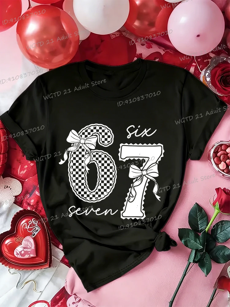 楽しいシックスセブンコケットボウシャツバレンタインデー67トレンド女性男性Tシャツクルーネック半袖カップルマッチングトップスギフト