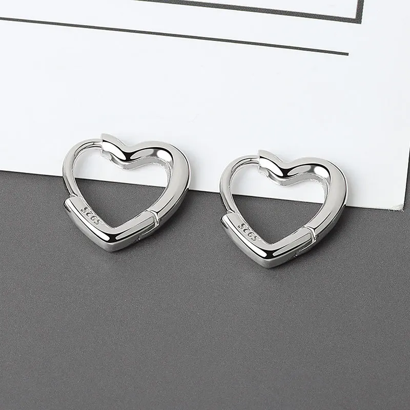 Aide 925 Sterling Silver Fashion Smooth Love Heart Hoop Earrings Simple Cute Heart Circle Piercing Earring Ear Buckle Jewelry