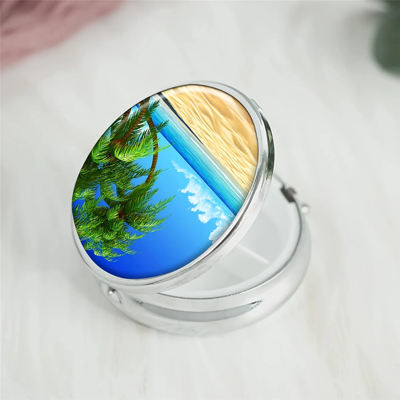 beach and coconut tree round medicine box,3 compartments pocket wallet portable travel tablets vitamin rack storage pill box