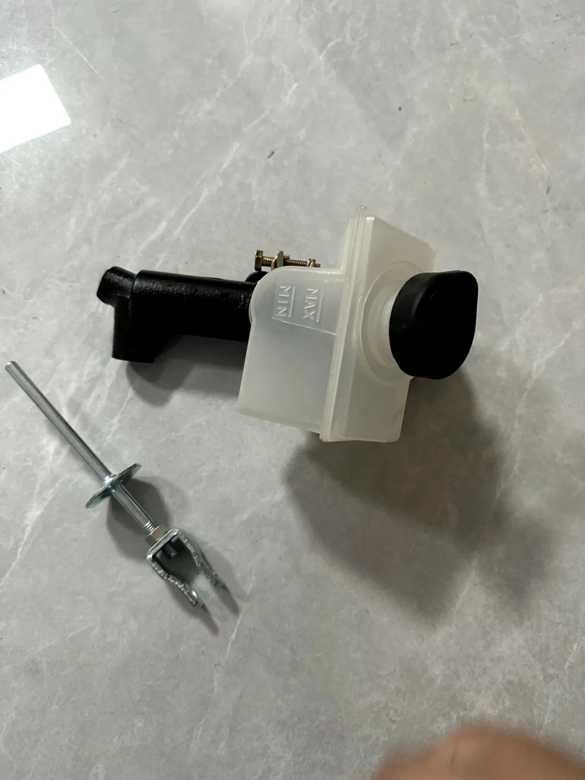 Clutch Master Cylinder For Hino 700 Profia Truck High Quality Brand New Parts