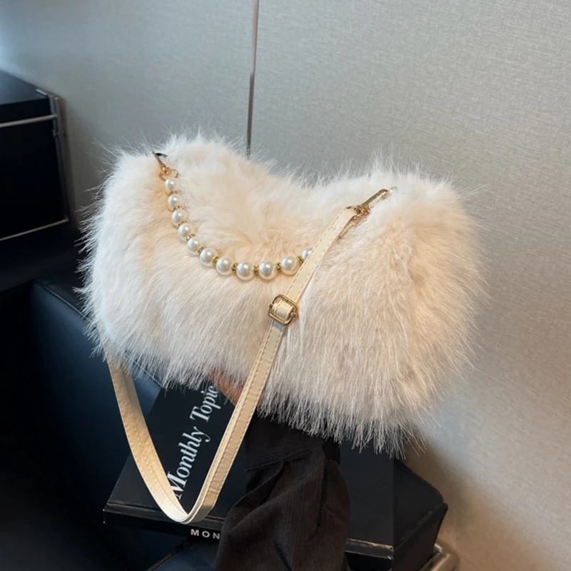 Fashionable Pearl Rabbit Fur Handbag Women's Crossbody Bag Chain Design Winter Small Versatile Shoulder Bag