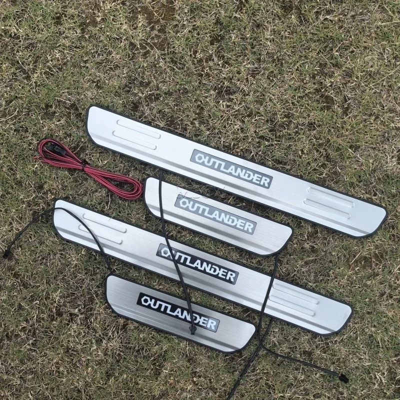 

For Mitsubishi Outlander LED 2013 - 2019 Car Styling Stainless Steel Car Accessories Car Door Cover Outside Door Sill Plate