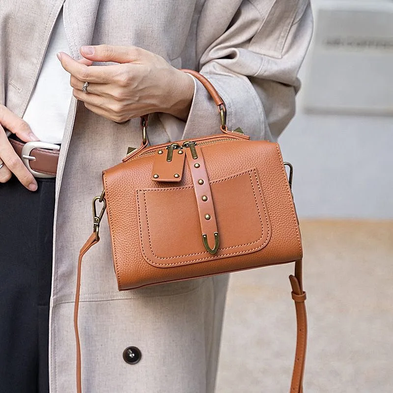 

French Style Niche Brown Cowhide Shoulder Bag, Versatile Crossbody Bag with Large Capacity and Personality for Commuting