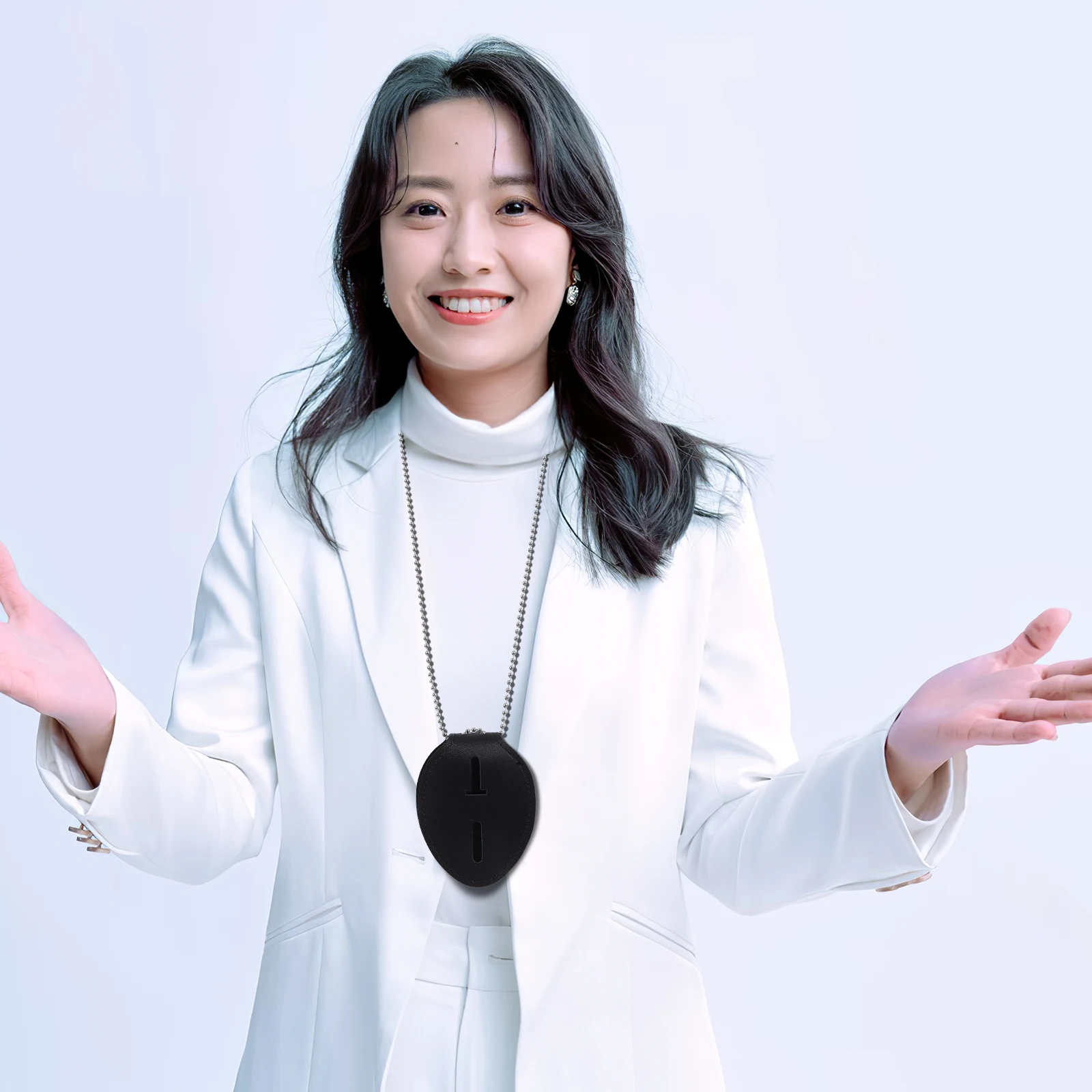 

Oval Pu Holder Stylish Id Card Case Universal Work Badge Clip Reusable Badge Protector For Office Staff Nurse Law Enforcement