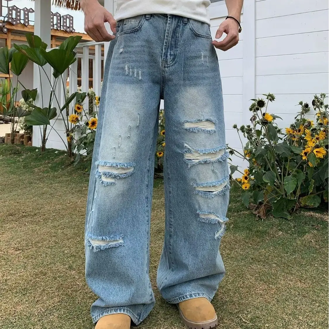 Men's Retro Holes Jeans Casual Distressed Pants Young Boy Bottom Summer Street Sweatpants Male High Waist Y2k Cool Trousers