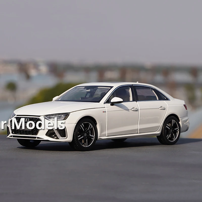 Collection of 1:18 Alloy Simulation Car Models for 2020 New A4L Sedan Made in China