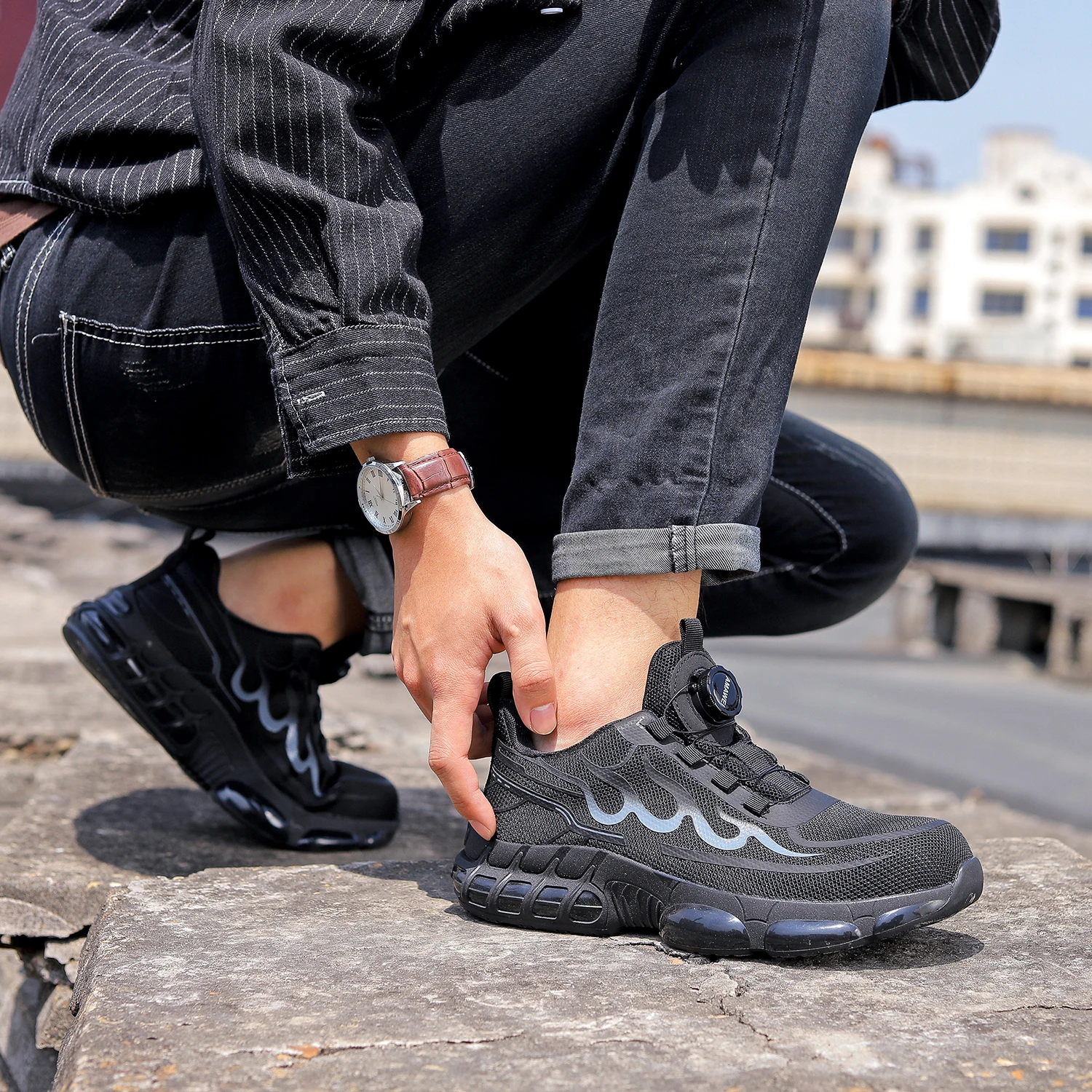 Steel Toe Work Boots Safety Toe Boots for Men Anti-smash Puncture-Proof Safety Shoes Rotary Button Non-Slip Work Trainer Black