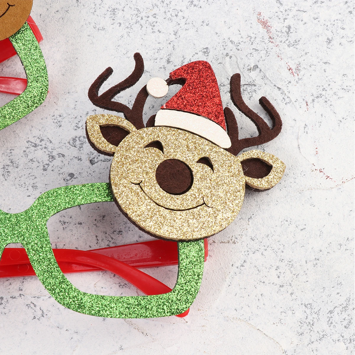

2Pcs Sequins Christmas Glasses Decorative Props for Xmas Party Child Adult Lightweight Cartoon Santa Elk Snowman Reusable Stage