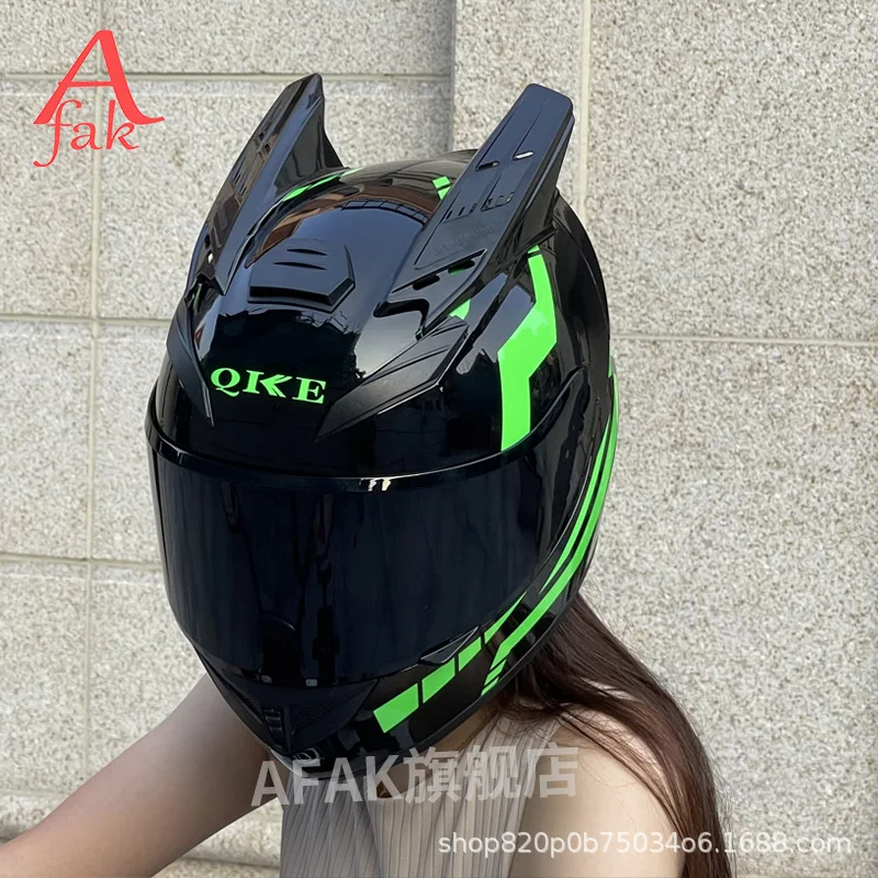 Motorcycle Helmet Male Four Seasons Female Knight Motorcycle Electric Vehicle Bluetooth Winter Full Helmet Motor Accessories