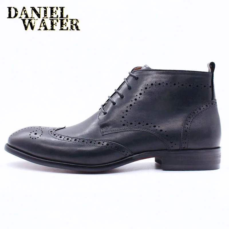 Luxury Brand Men\'s Genuine Leather Ankle Boots Fashion Black Brown Wing Tip Details Brogue Lace Up Office Formal Basic Boots Men