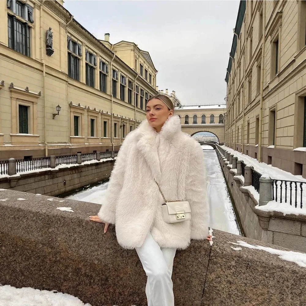 Eco-Friendly  Fur Coat Women's Mid-Length Outerwear Autumn Winter Fake Fur Long Sleeve Belted Waist Design Fashionable