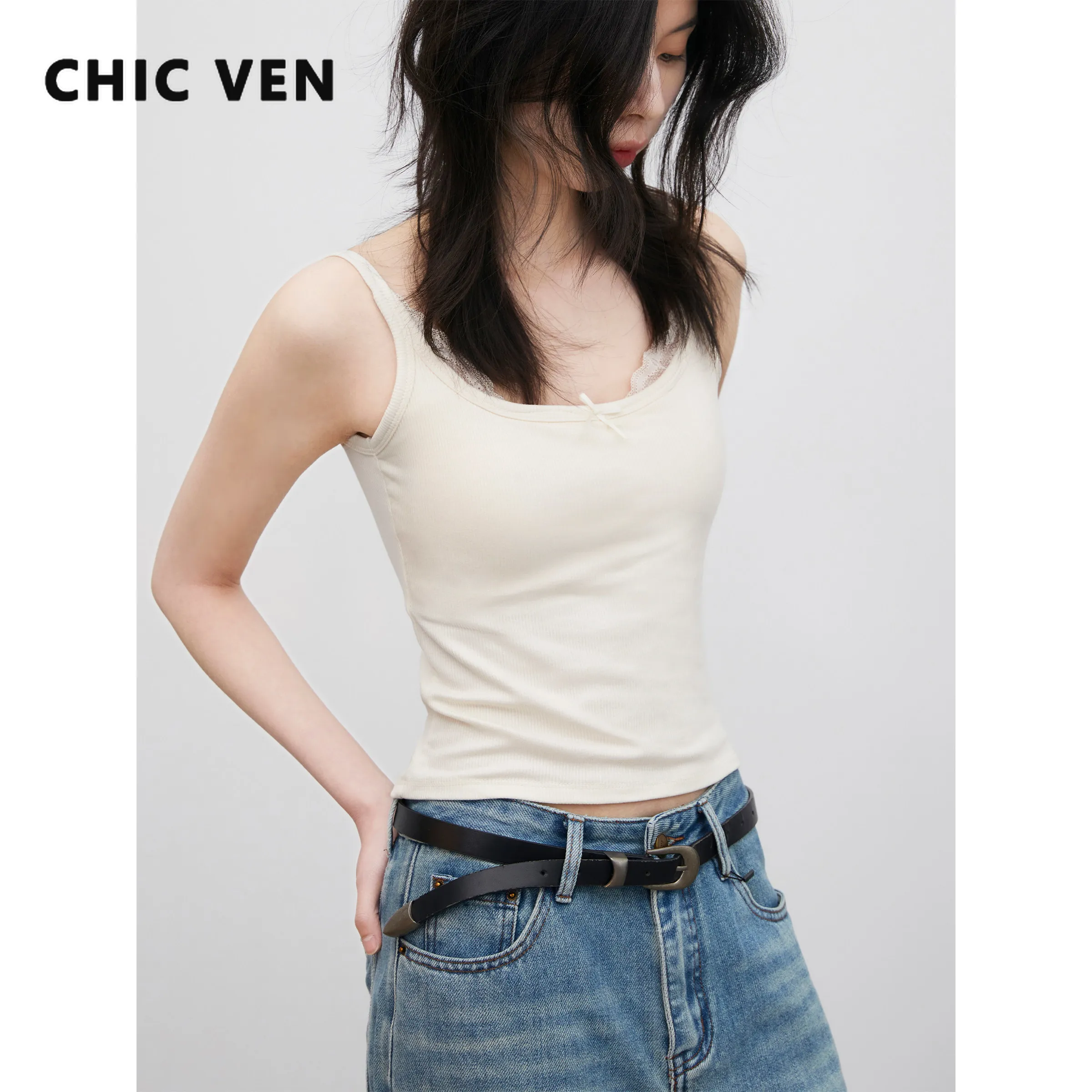 

Модный корейский женский топ CHIC VEN: новый облегающий жилет с U-образным вырезом, кружевными вставками и бретелями, без рукавов, для девушек, весна-лето 2026