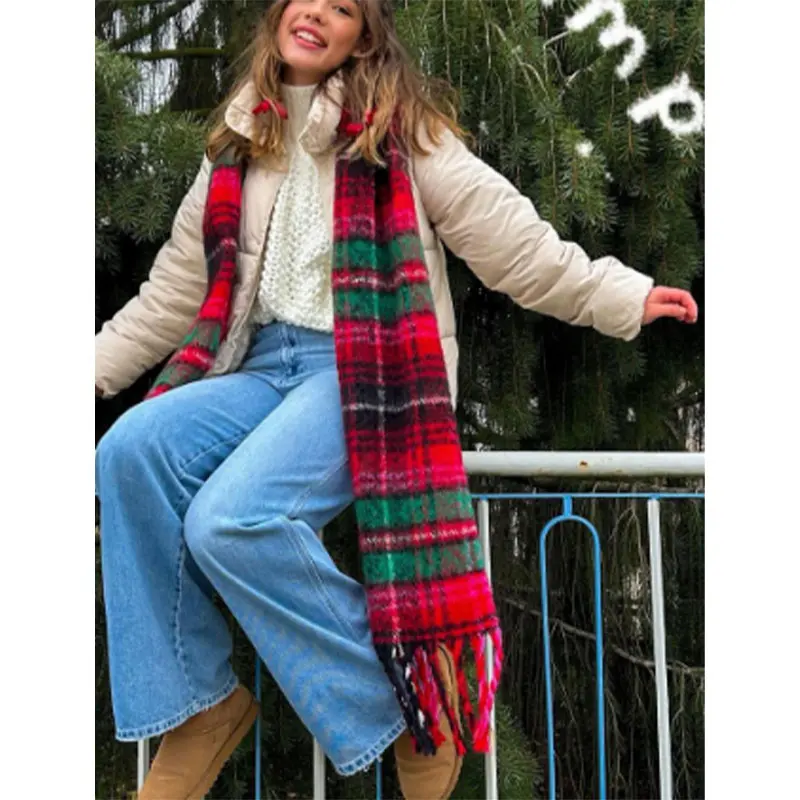 Christmas Red and Green Plaid Soft Tassel Scarf Women's Winter All-match Couple Red Scarf with Cold-proof Dual-purpose Shawl