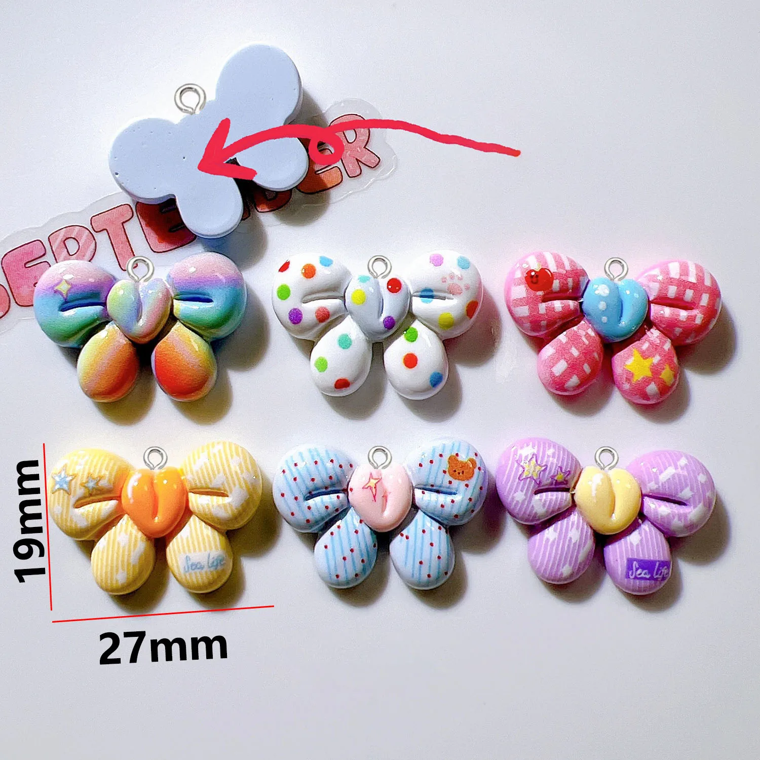 10 قطع من قلادة الراتنج الملونة على شكل فيونكة إكسسوارات مجوهرات مصنوعة يدويًا لصنع الأقراط والأساور وسلاسل المفاتيح والحقائب والقلادة