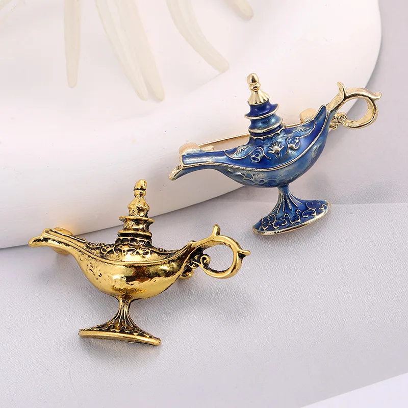 Vintage Aladdin Magic Lamp Genie Brooches Exotic Enamel Lapel Pin for Women Men Clothing Decor Fashion Jewelry Gift Accessories