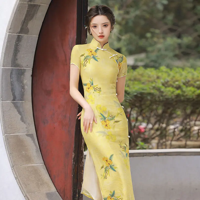 

2023 New Women's Summer Young Elegant Dresses High-end Daily Retro Republic of China Yellow Long Chinese Style Cheongsam