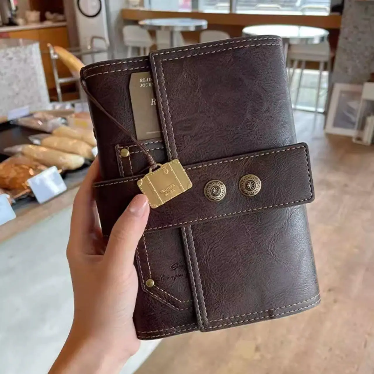 Retro A6 Leather Loose-leaf Handbook Removable High-value Ins Travel Diary Planning Schedule Notebook