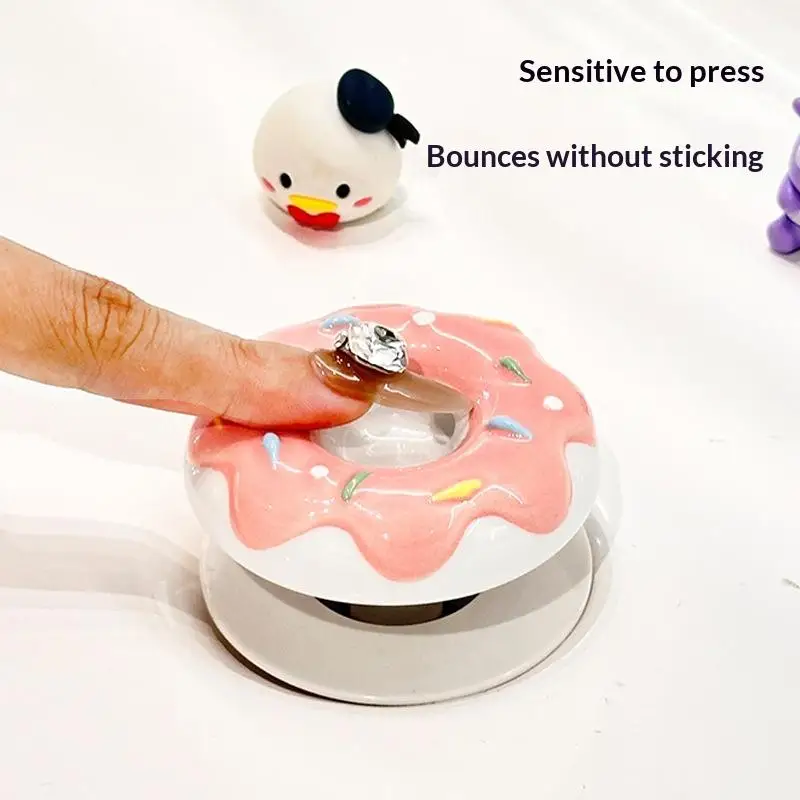 Niedlicher Keramik-Donut-Waschbeckenstopfen, geruchsresistenter Abflussabdeckung, perfekt für Badezimmer- und Küchenspülbecken. – Detail 6