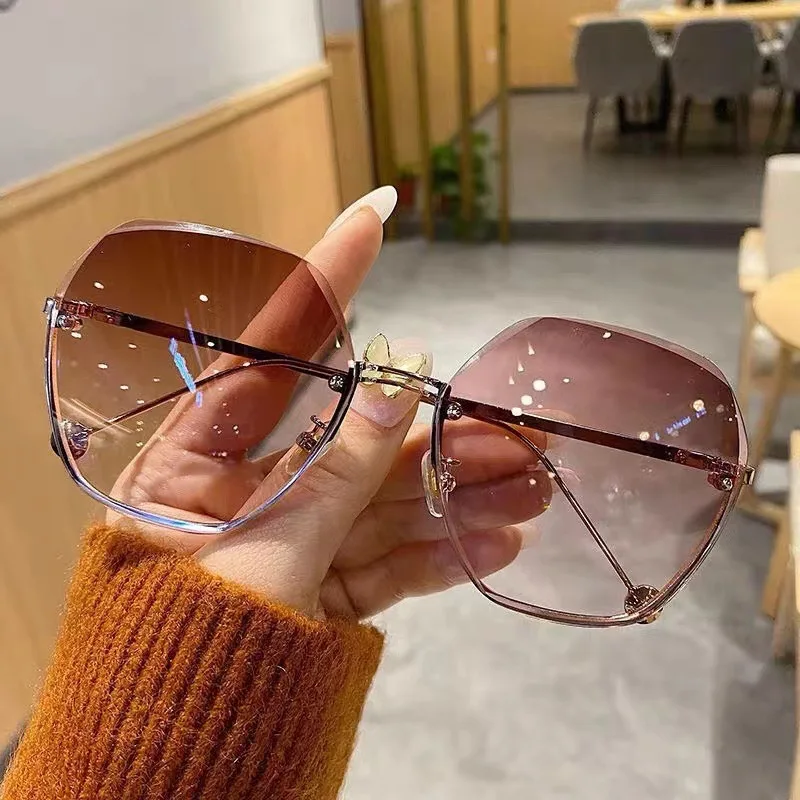 New Style Sunglasses for Female Influencer Picks, Korean Style Trendy Anti-Uv Sunglasses for Women, Plain Face, Big Face, Slimming Glasses