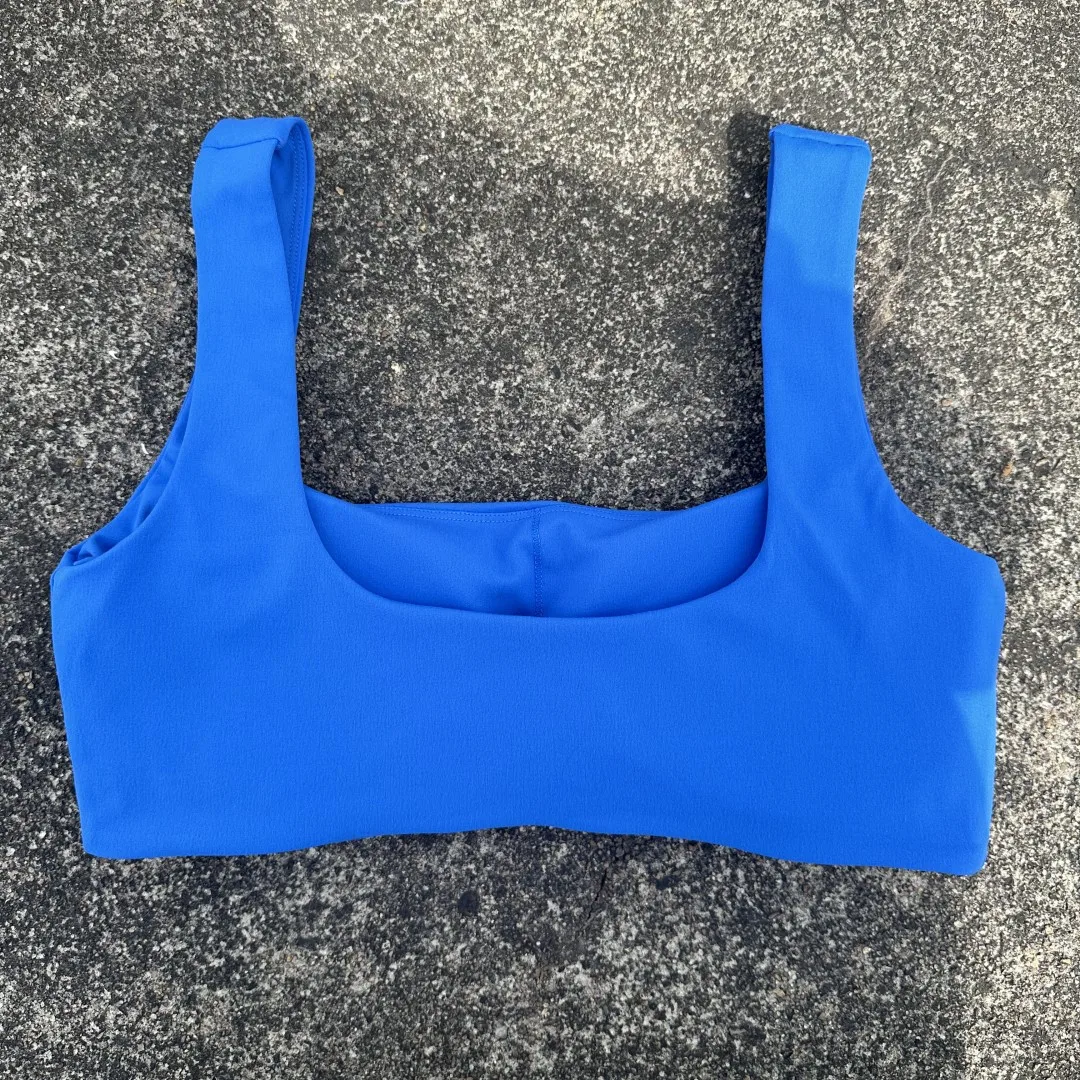 Solid Color Square collar Women Hollow back shoulder straps Fitness sport Bra Top Comprehensive Trai