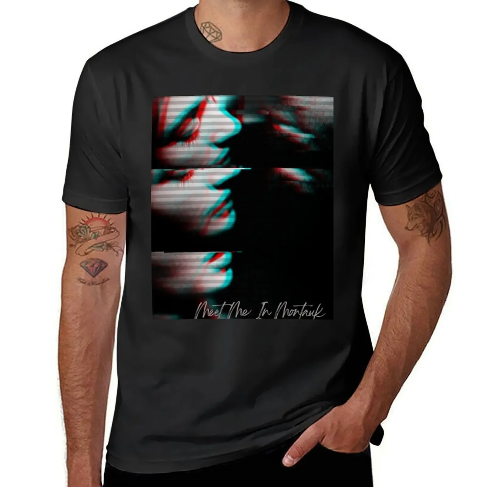 

Poster of the movie Eternal Sunshine of the Spotless Mind with glitch effect. T-Shirt Luxury man oversized t shirt men