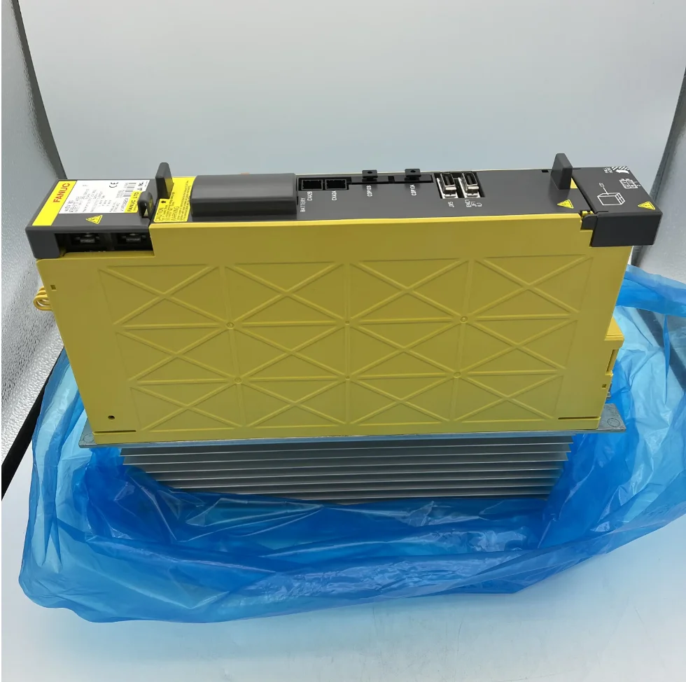 

New Fanuc Servo Amplifier A06B-6117-H105 A06B6117H105 One Year Warranty