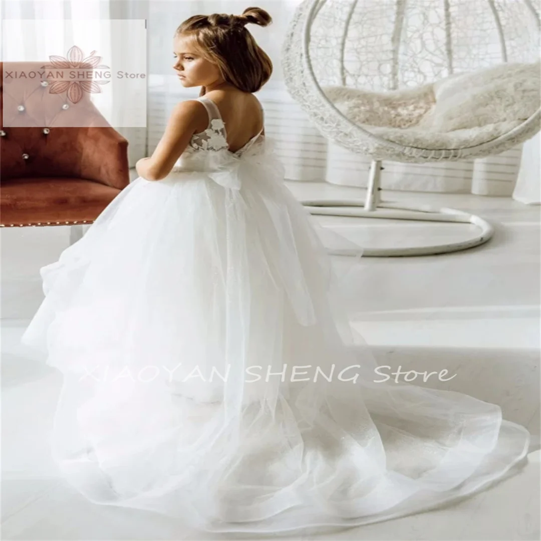 

Flower Girl Dresses White Tulle Appliques With Tailing And Bow Shoulder Sleeveless For Wedding Birthday First Communion Gowns