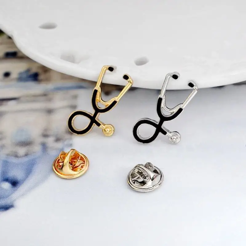 2Pcs Men and Women Cartoon Brooch Creative Doctor Stethoscope Chest Pin Cloth Accessories