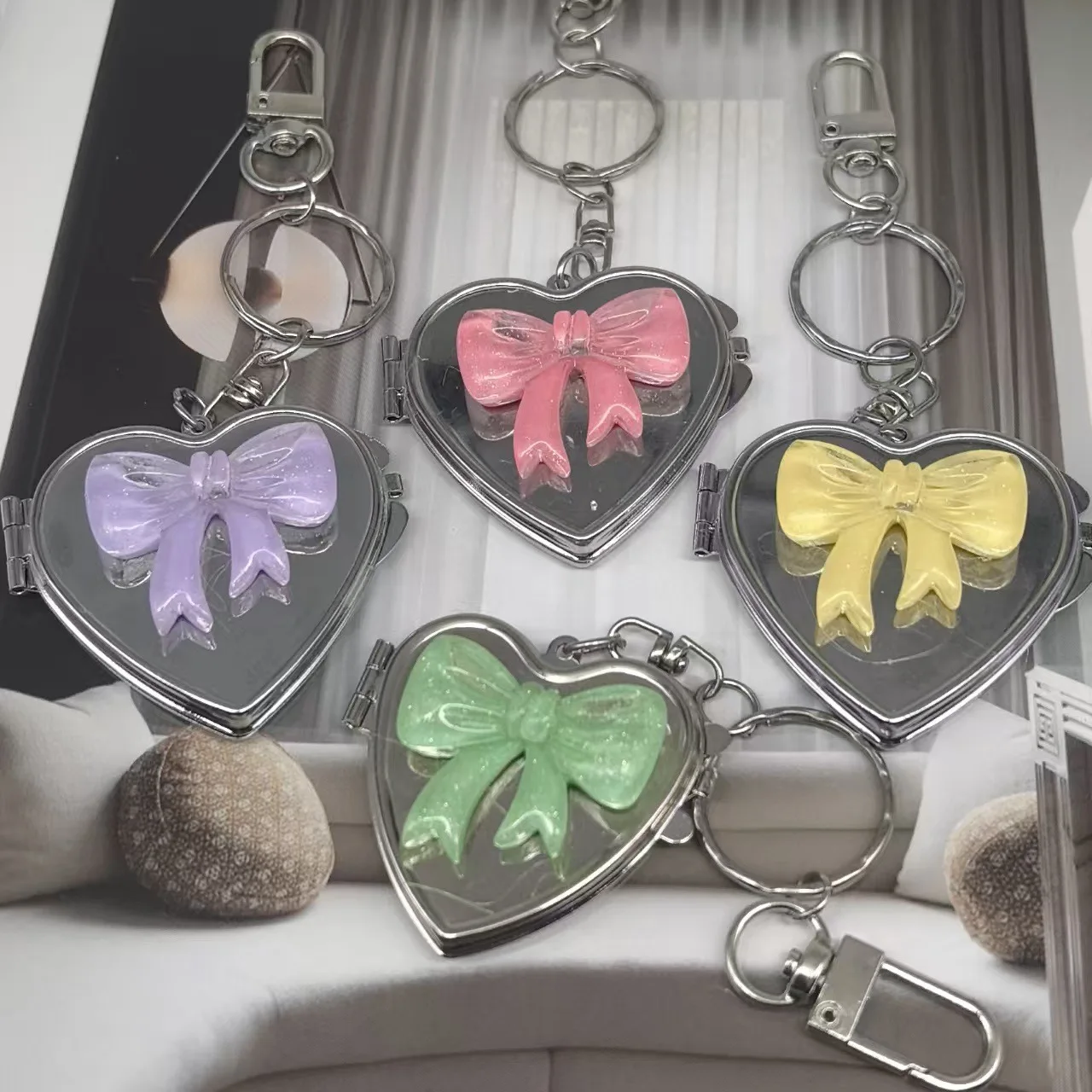 mirror keychain Folding Mirror Key Chain Pocket Compact Makeup Cosmetic Mirror With Key Ring