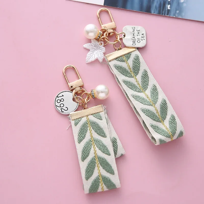 New Small Fresh Webbing Alloy Keychain Pendant Creative Striped Cloth with Pearl Love Accessories Bag Decoration