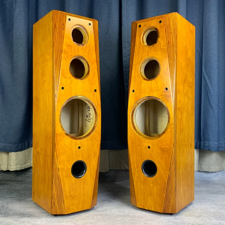 

Hot Selling Custom-made 8 Inch 10 Inch 12 Inch Imported Solid Wood Birch Plywood Oblique Corner Three-way Speaker Empty Box