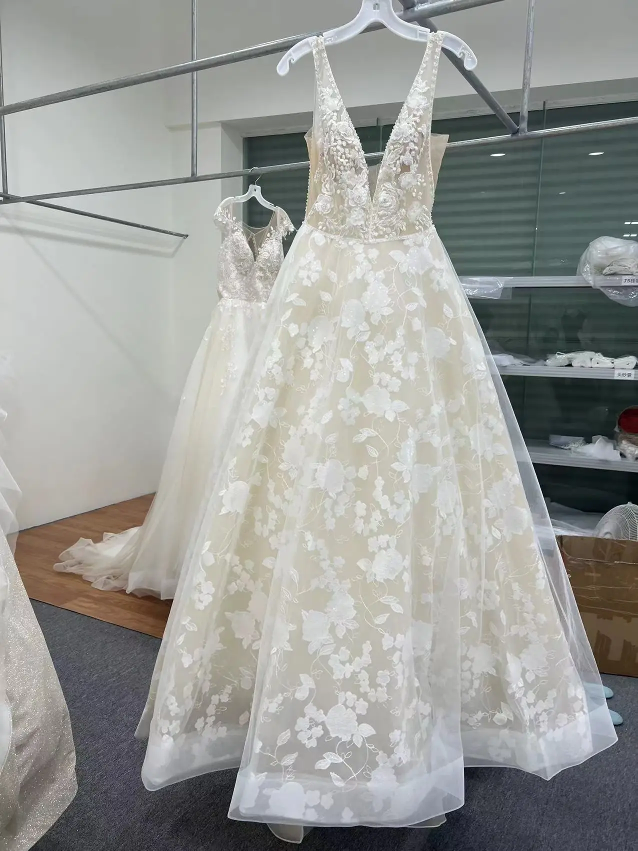 فستان نسائي 2023 فساتين زفاف بوهو رداء Mariage Vestidos De Novia مصنوع حسب الطلب مع زينة دانتيل B18094