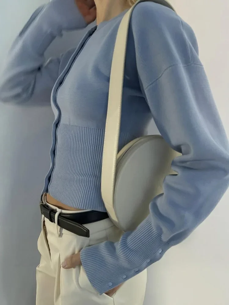 Damski dopasowany kardigan z dzianiny patchworkowej, krótki top, prążkowana dzianina, modna odzież wierzchnia na jesień, kardigan z dzianiny patchworkowej.