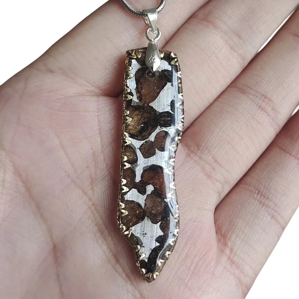 4.1g Brenham Olive Meteorite manual Pendant Olive Meteorite Natural Olive Meteorite Necklace Pendant Specimen Collection- TB211