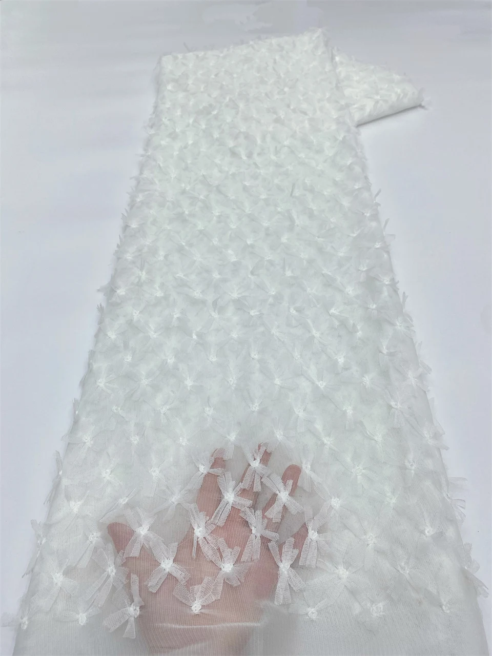 

High Quality African 3D Applique Embroidery Mesh Guipure Cord Lace Fabric Nigeria Water Soluble Lace Fabric For Women Dress Sew